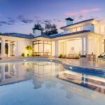 9 Tips to Become a Luxury Real Estate Agent